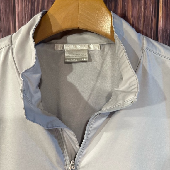 Nike Golf 1/4 Zip Windbreaker Jacket - Light Gray - Women’s Size Medium - Picture 3 of 4
